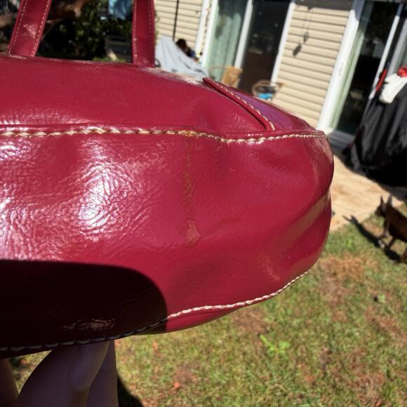 Vintage Red Guess Hobo Bag Chunky Hardware Patent Leather Rare Design - Picture 9 of 16